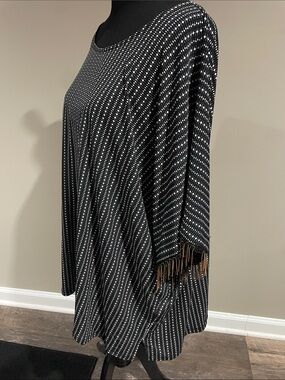 Rafaella Black and White Patterned Knit Top
